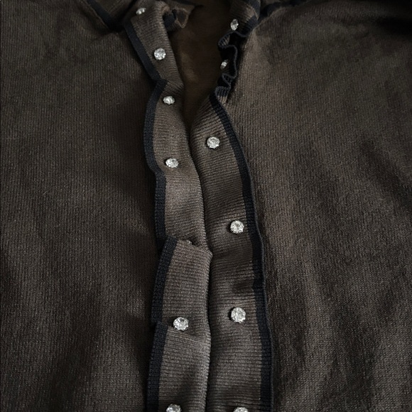 NEW Sweater🤎 - Picture 6 of 6